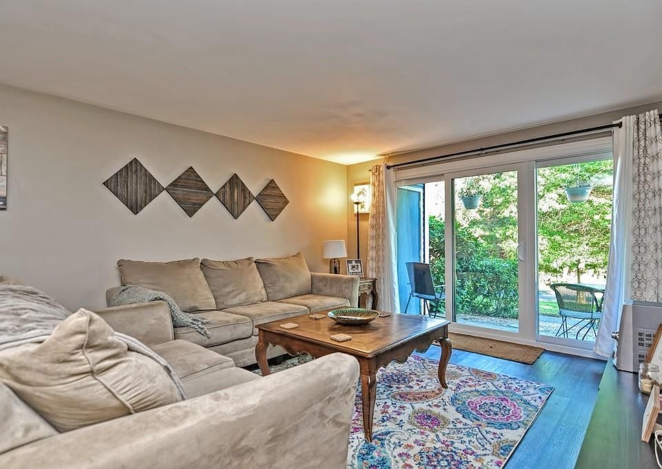 1st image of 2 Marc Dr APT 2B1