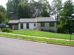 6400 Wyngate Dr, Springfield, VA 22152