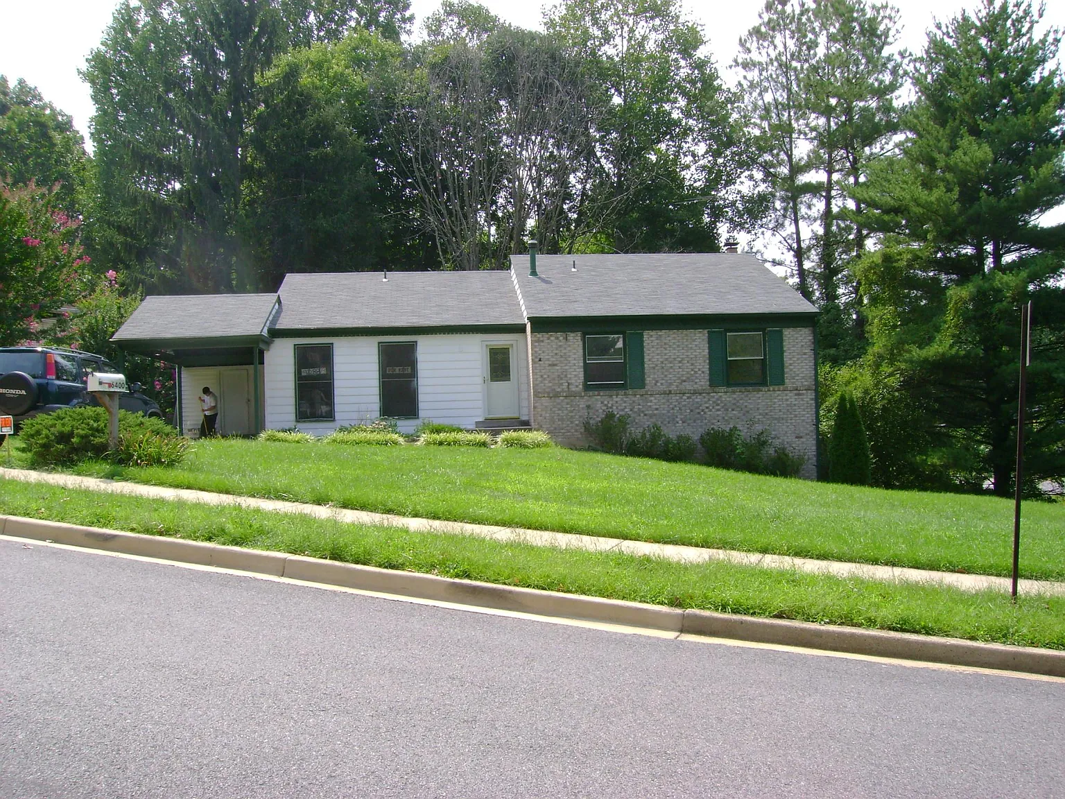 6400 Wyngate Dr photo 1