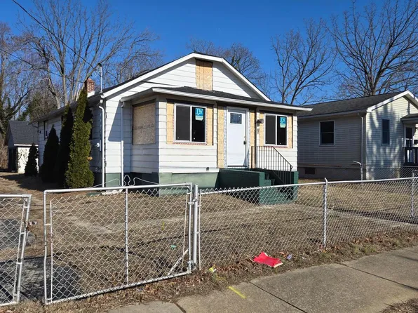 410 Magnolia St, Salem, NJ 08079