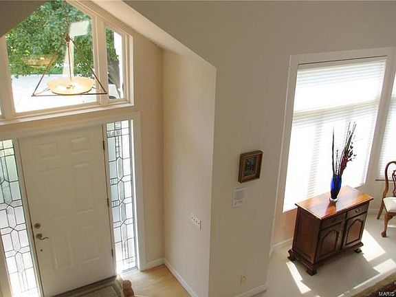 3rd image of 12511 Questover Ct