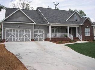 1505 Westfall Cir, Sanford, NC 27330
