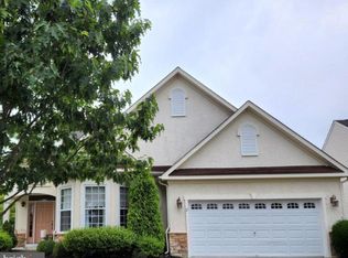 12 Cottage Gate Cir, Sewell, NJ 08080