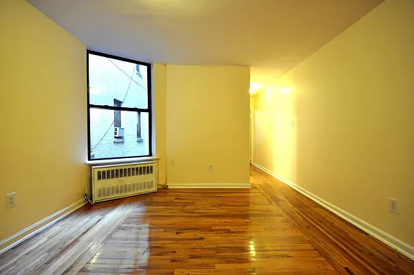 Rented by Bohemia Realty Group | media 8