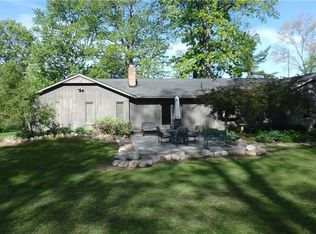 2075 Substation Rd, Brunswick, OH 44212