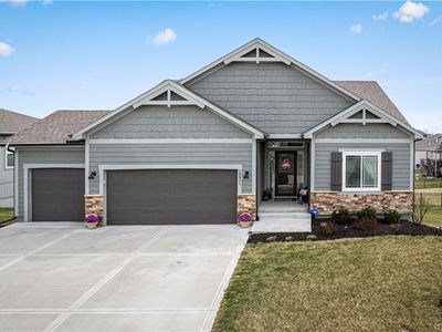 10611 N Holly St, Kansas City, MO, 64155