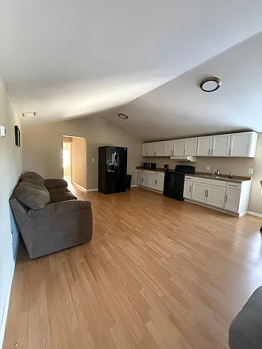 1322 E Memorial Blvd #1 Photo 1