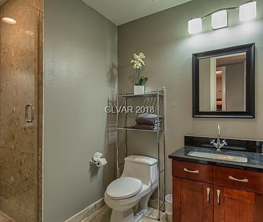 5th image of 4575 Dean Martin Dr Unit 504