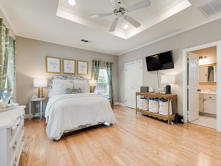 6219 Revere Pl — Photo 16