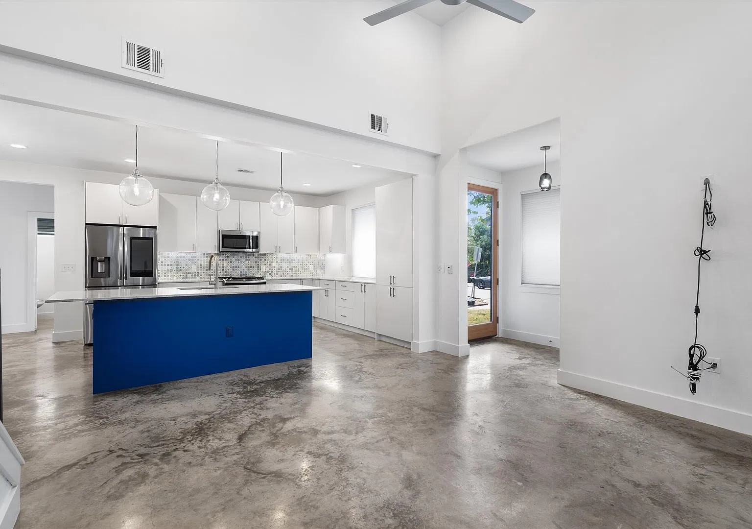 602 W O Dell St #A, Austin, Texas 78752 — Photo 4