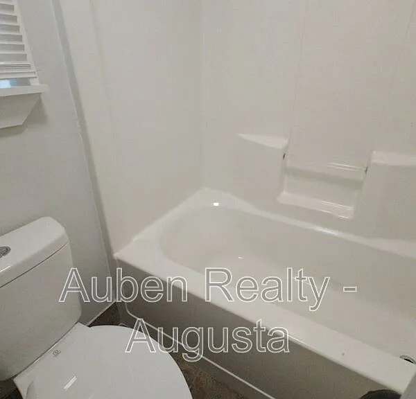 4213 Cap Chat St — Photo 4