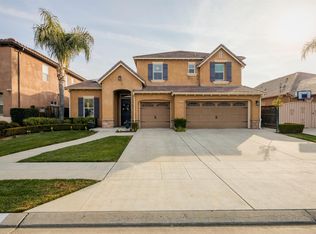 1833 N Nadine Ave, Clovis, CA
