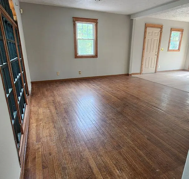 3514 N 36th Ave — Photo 4
