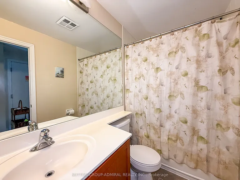 2119 Lake Shore Blvd W #415 — Photo 11