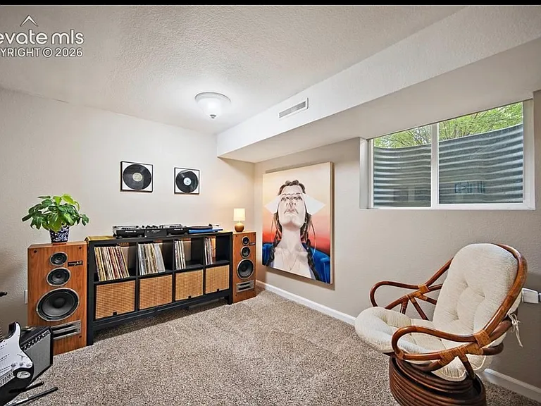 3076 Oro Blanco Dr — Photo 35