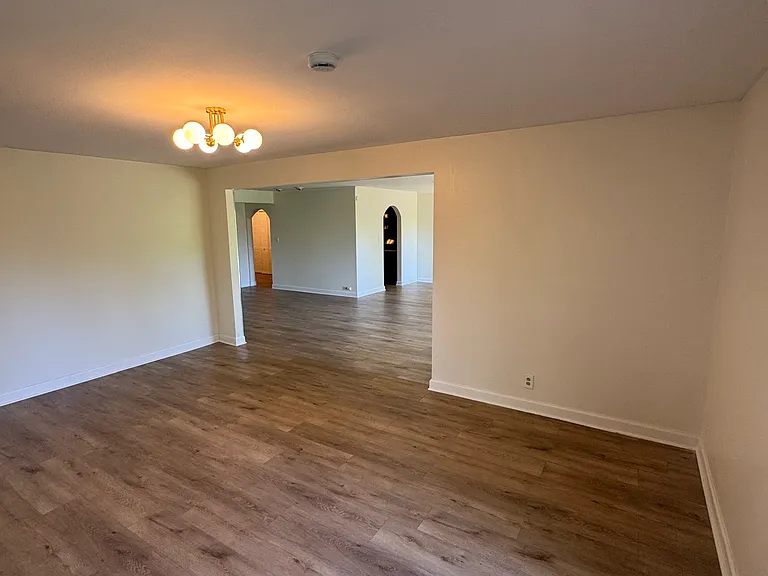 358 Wilshire St — Photo 8