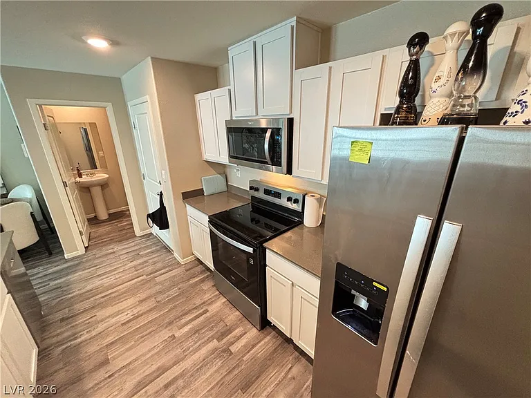 6173 Hibiscus Garden St — Photo 8