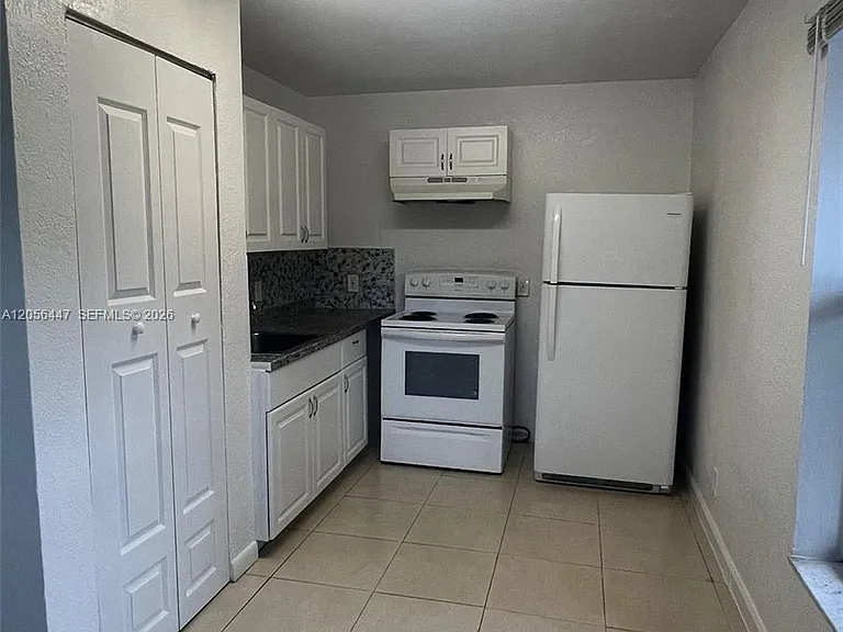 919 NW 2nd Ave #1 — Photo 13