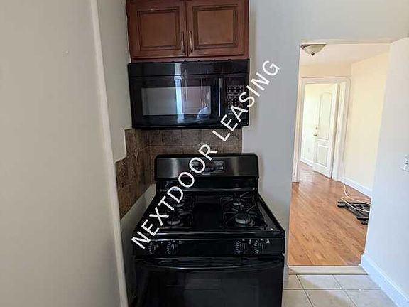 2nd image of 554 Avenue C #3CM