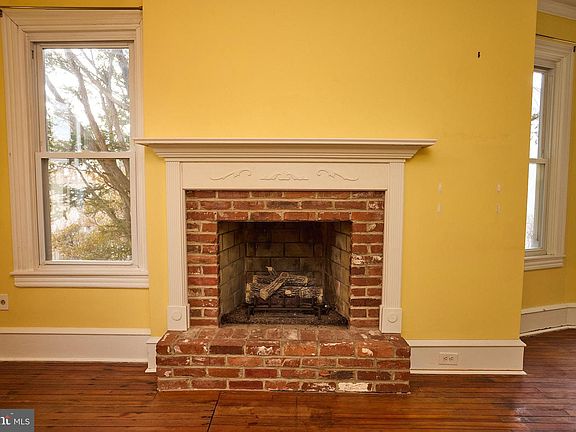 5th image of 2515 Walton Rd