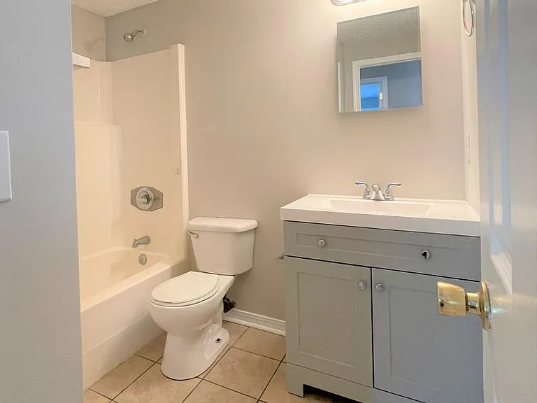 10930 Whitly Ct — Photo 14