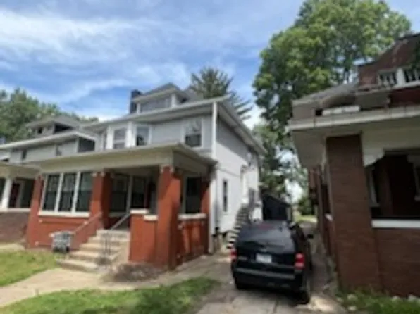 1611 W Barker Ave