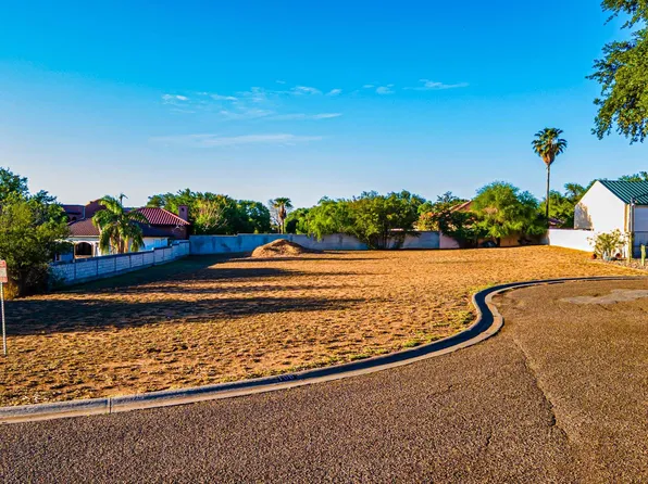 106 Redwing Ct, Laredo, TX 78045