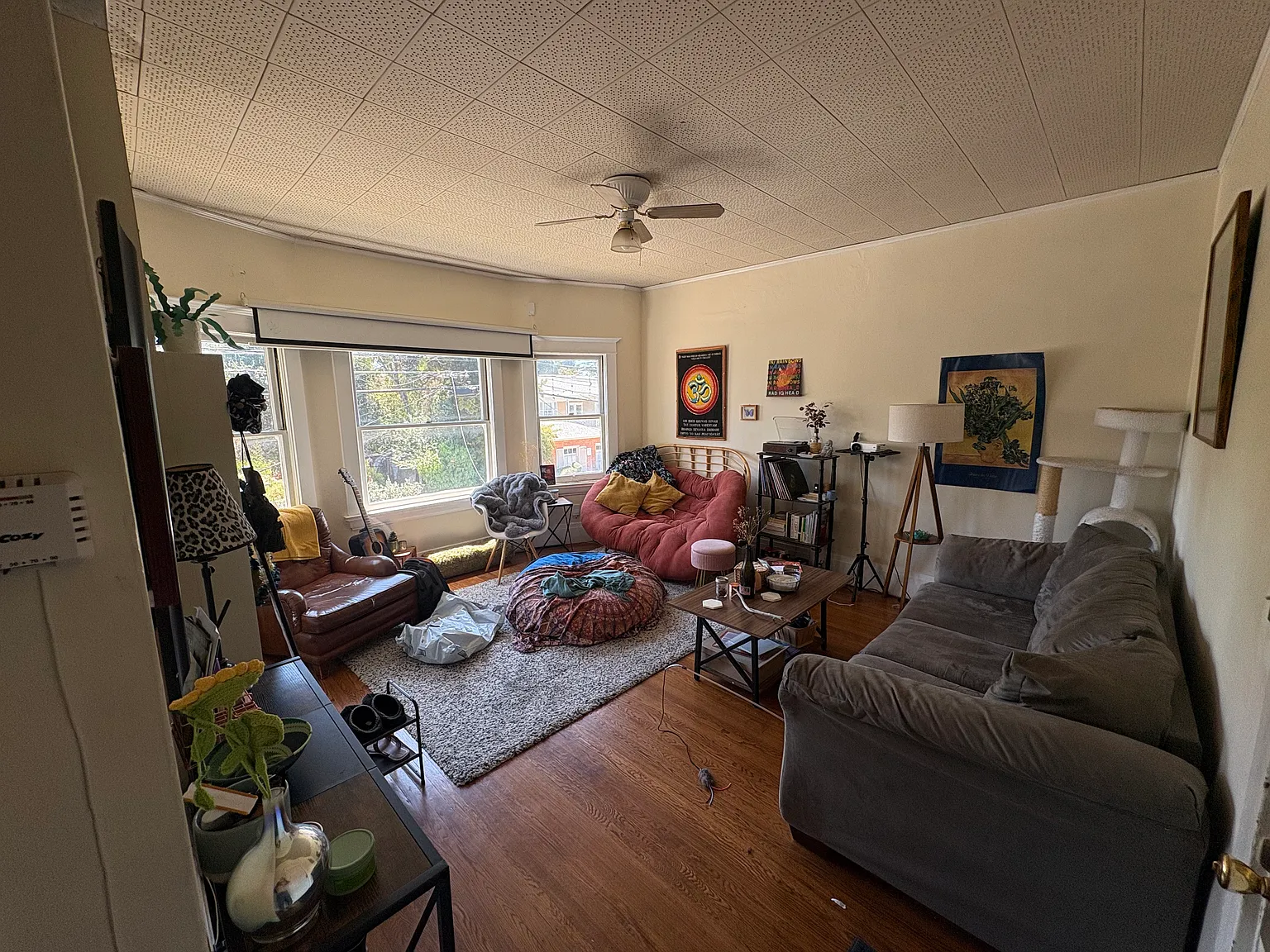 3 bed, $1,169 — Photo 1