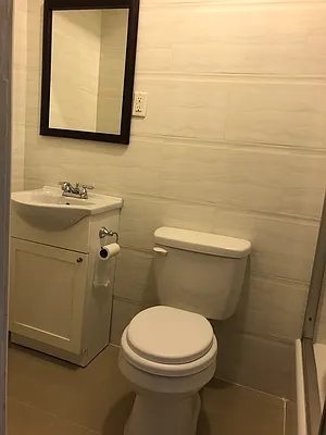 Rented by Bond New York | media 25