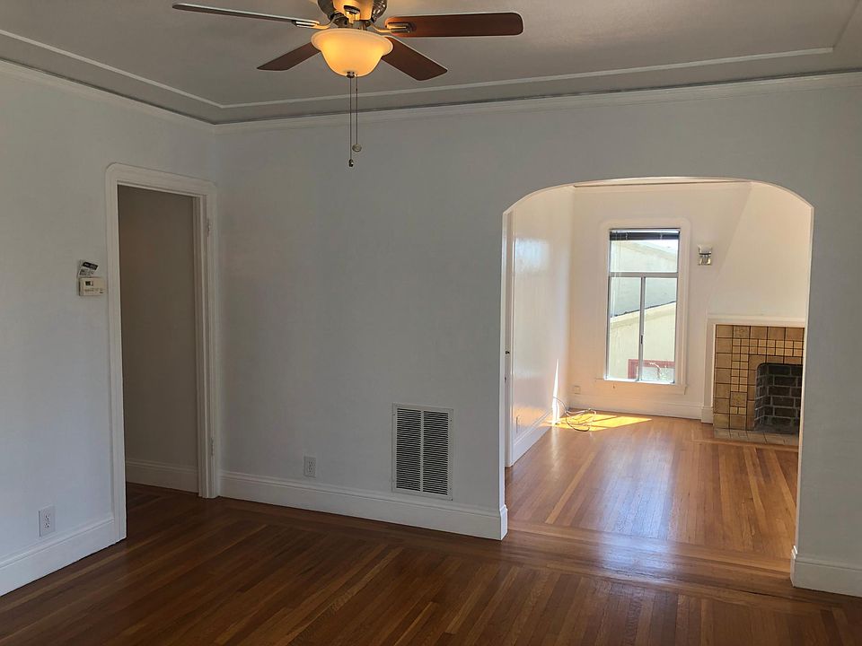 1st image of 337 Berkeley Park Blvd