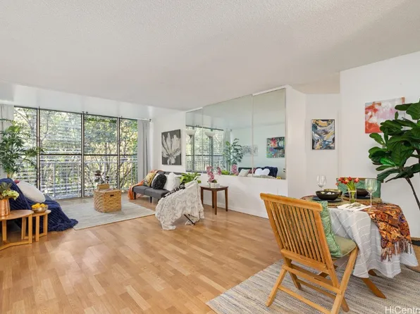 95-227 Waikalani Dr APT A205, Mililani, HI 96789