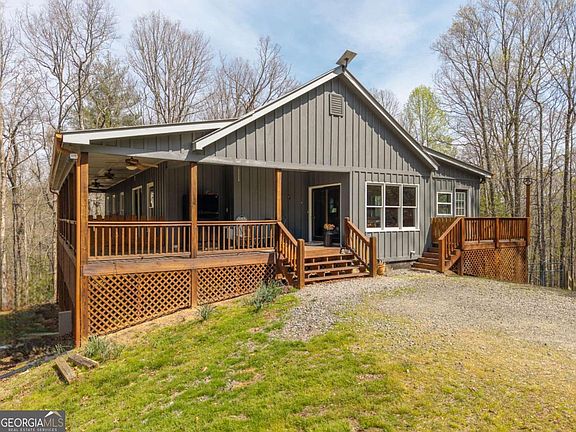 3rd image of 156 Peter Knob Rd