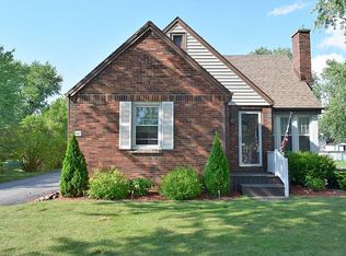 862 Maryvale Dr, Cheektowaga, NY 14225
