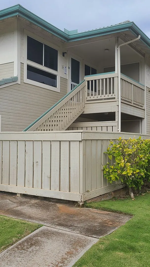 Malanai Iki Townhomes 2/1/2 with double lanais — Photo 1