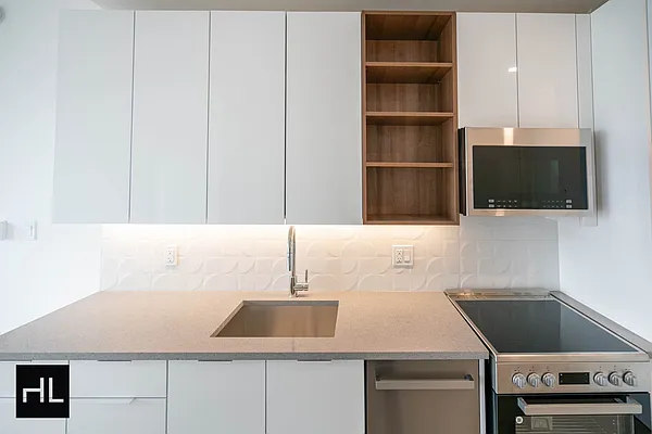 Rented by Highline Residential | media 48