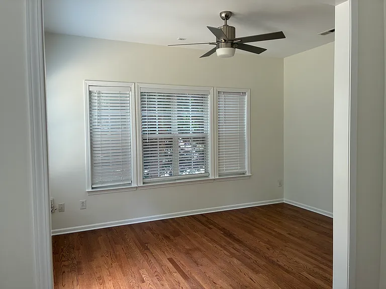 15663 Knoll Oak Ct — Photo 8