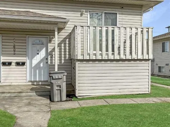 10605 102nd St #D, Grande Prairie, AB T8V 2W8