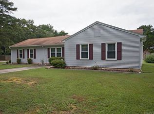 6959 Emerson Ln, Hayes, VA 23072