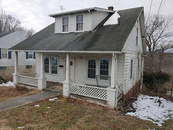 3rd image of 541 Henry Ave