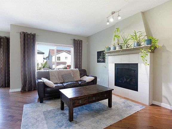 2nd image of 2378 S Reunion St NW