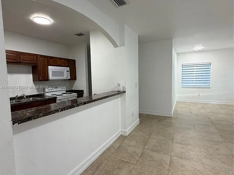 22727 SW 125th Ave #B — Photo 14