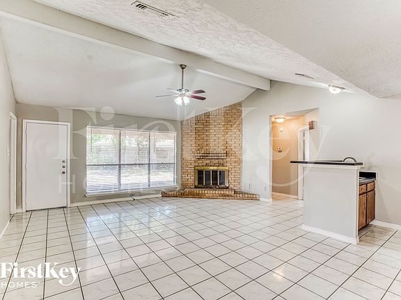 4th image of 4227 Autumn Meadow Dr