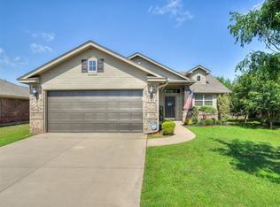 509 Parsons Dr, Yukon, OK 73099