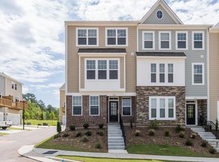 826 Winter Meadow Dr, Wake Forest, NC 27587