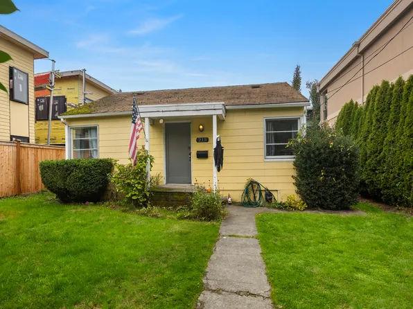 213 State St S, Kirkland, WA 98033