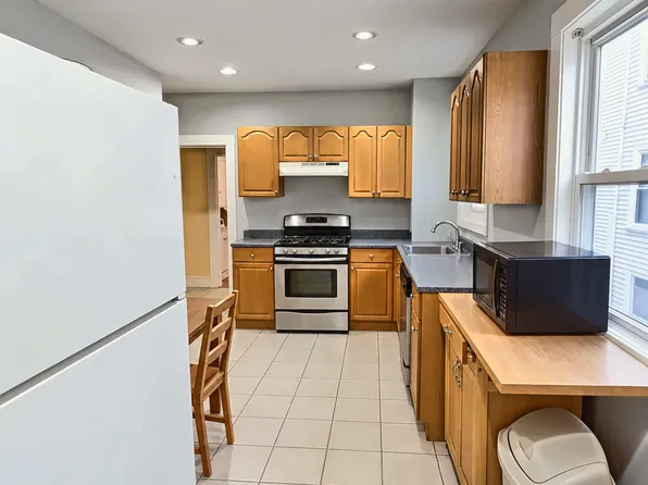 (undisclosed Address), Medford, MA 02155