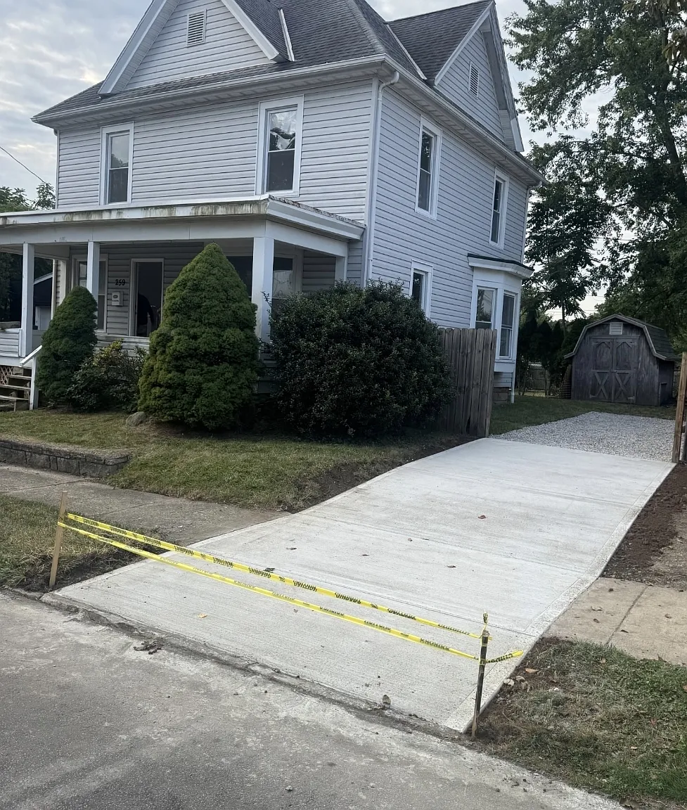 259 E 3rd St - Ashland - Single Family — Photo 2