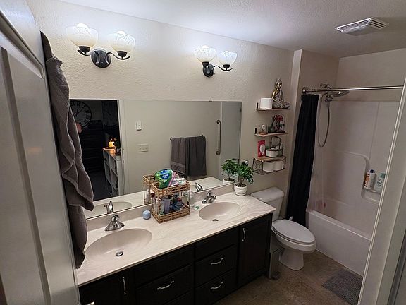 4th image of 1280 N Pine St #1280