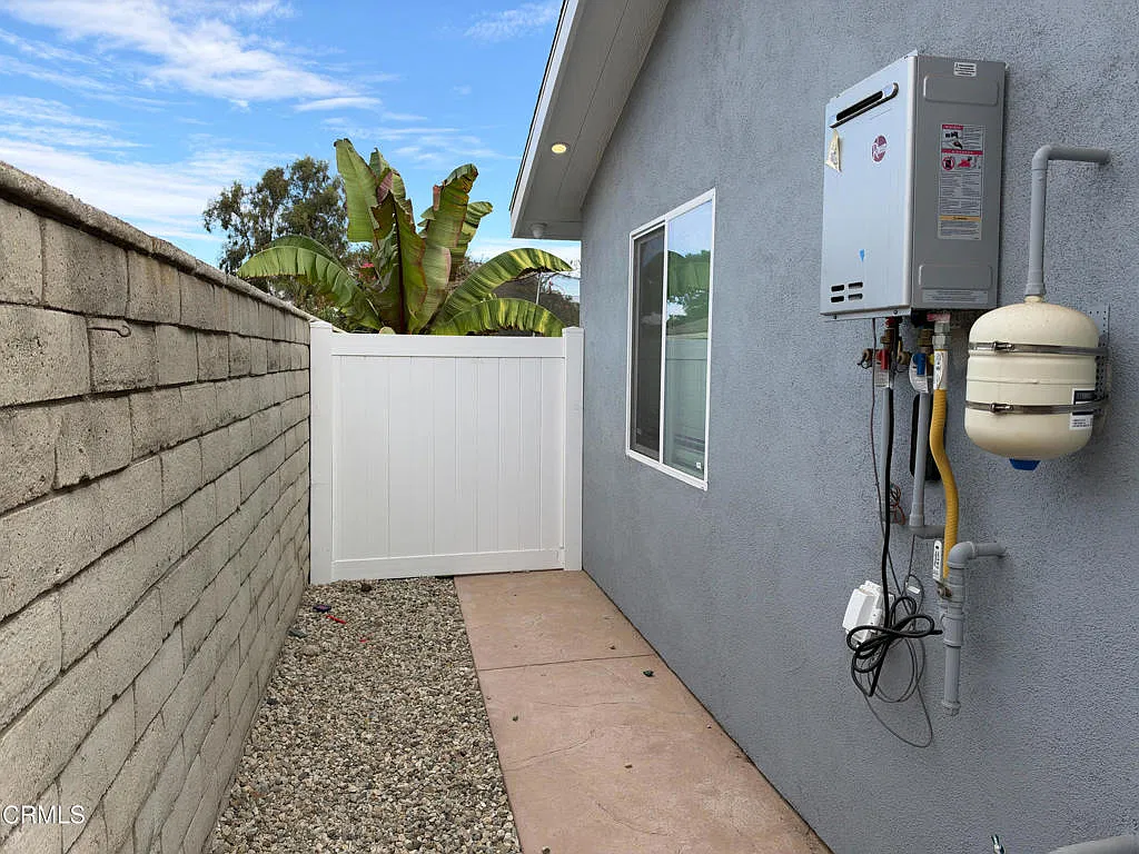 2 bed, 1.0 bath, 540 sqft, $2,600 — Photo 4
