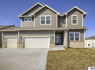 4406 S 213th St, Elkhorn, NE 68022